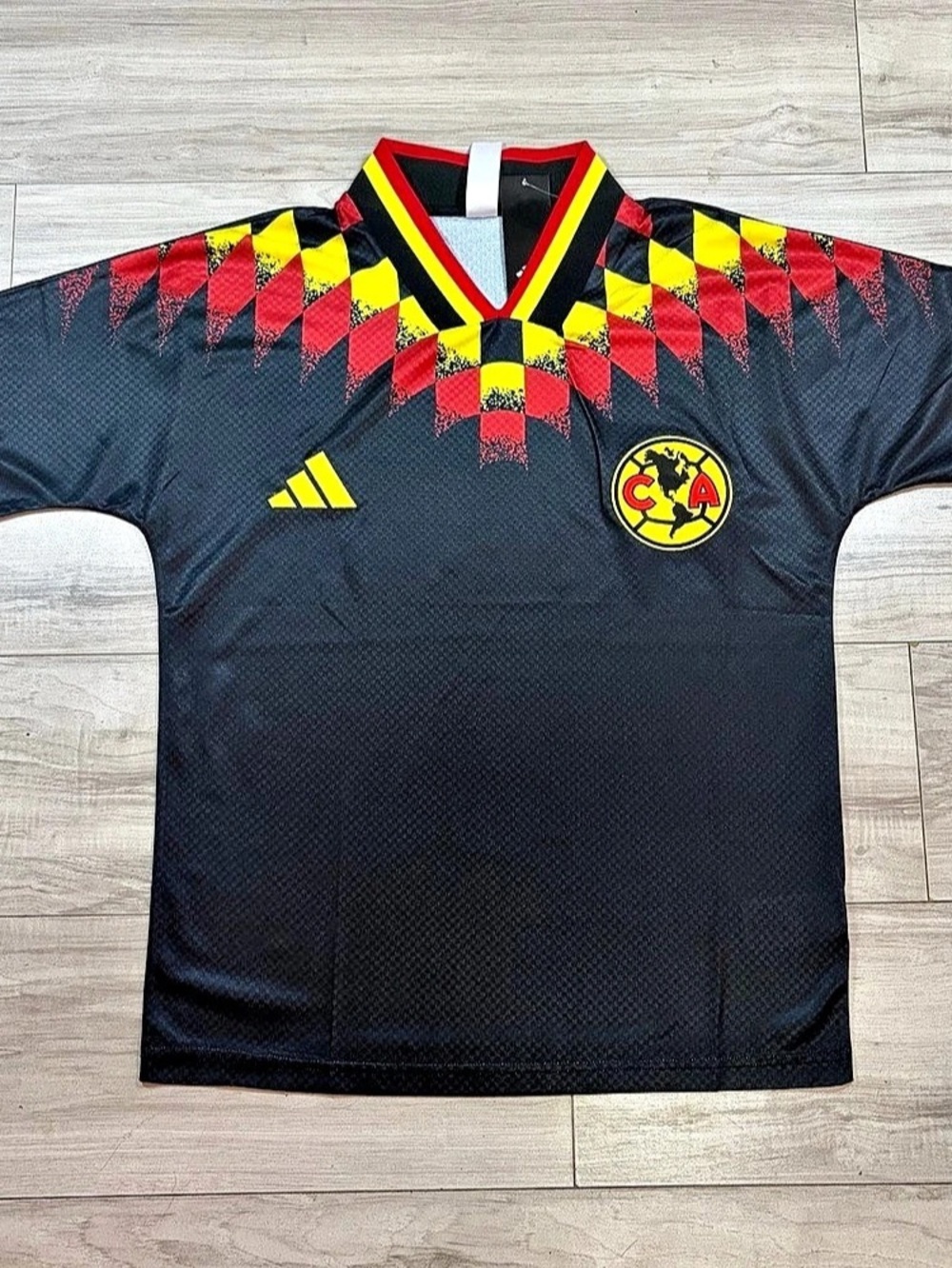 Club America 2025/26 pre match Jersey Black & Yellow